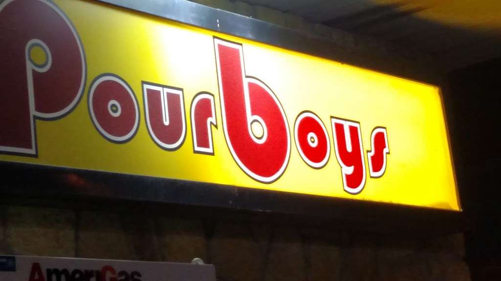 Pour Boy Oil Co | 510 St Louis Ave, Excelsior Springs, MO 64024, USA | Phone: (816) 630-1838
