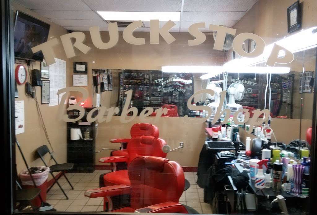 Truck Stop BarberShop | 7425 Bonnie View Rd #101, Dallas, TX 75241, USA | Phone: (214) 484-6673