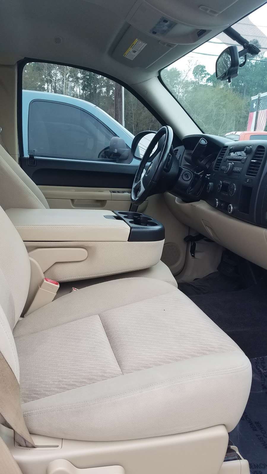 Loan Star Motors 5547 Farm to Market 1960 Road East, Humble, TX 77338