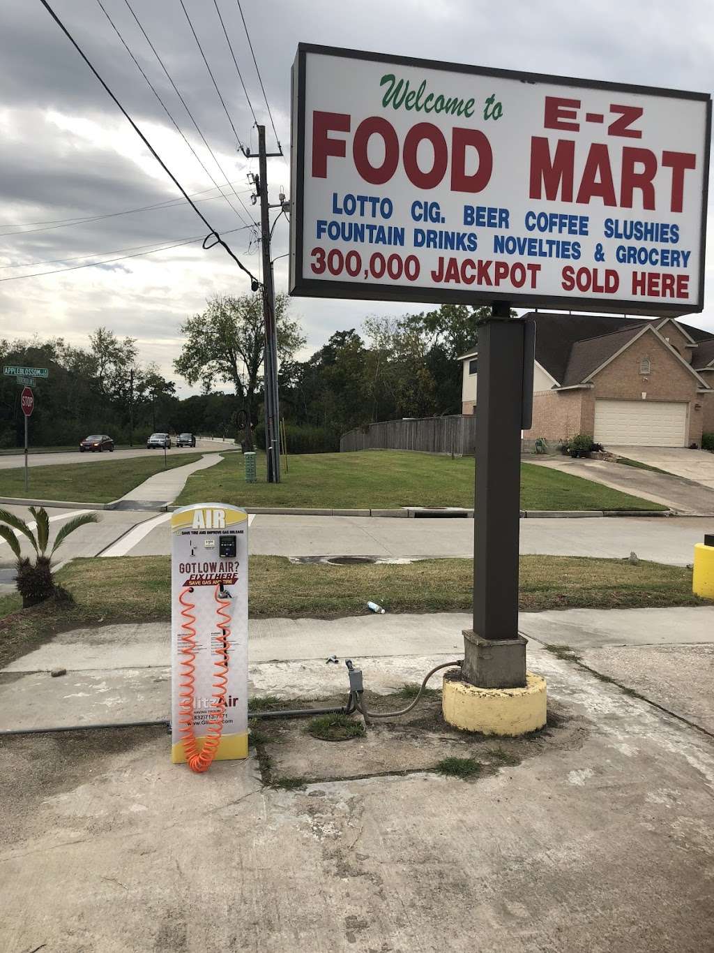 E Z Food Mart | 4326 Friendswood Link Rd, Friendswood, TX 77546, USA | Phone: (281) 996-0848