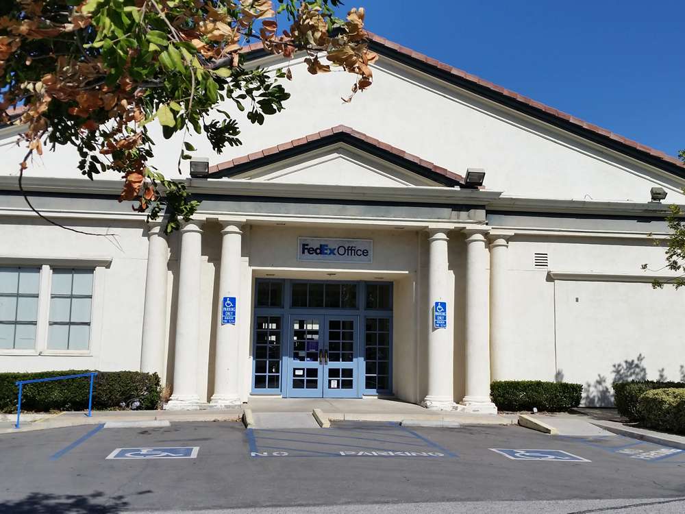 FedEx Office Print & Ship Center | 333 Orange St, Redlands, CA 92374, USA | Phone: (909) 335-6608