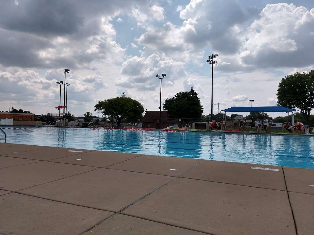 Recreation Park | 500 E Miner St, Arlington Heights, IL 60004, USA | Phone: (847) 577-3040