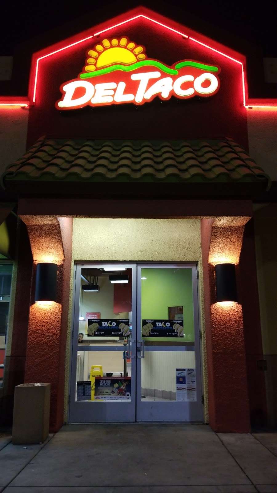 Del Taco | 4380 N Nellis Blvd, Las Vegas, NV 89115, USA | Phone: (702) 644-6857