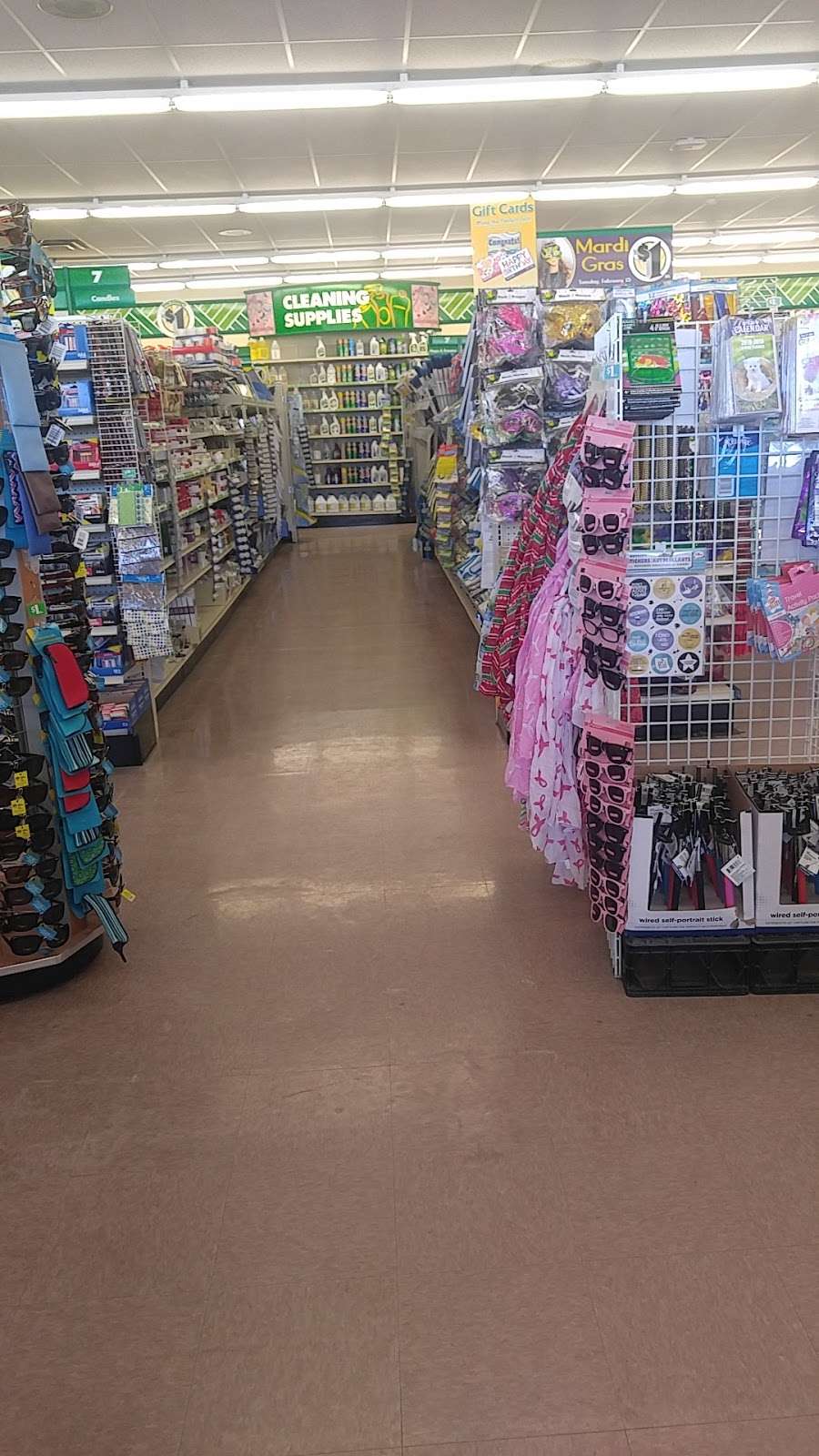 Dollar Tree | 601 Brown Ave, Osawatomie, KS 66064 | Phone: (913) 256-2118