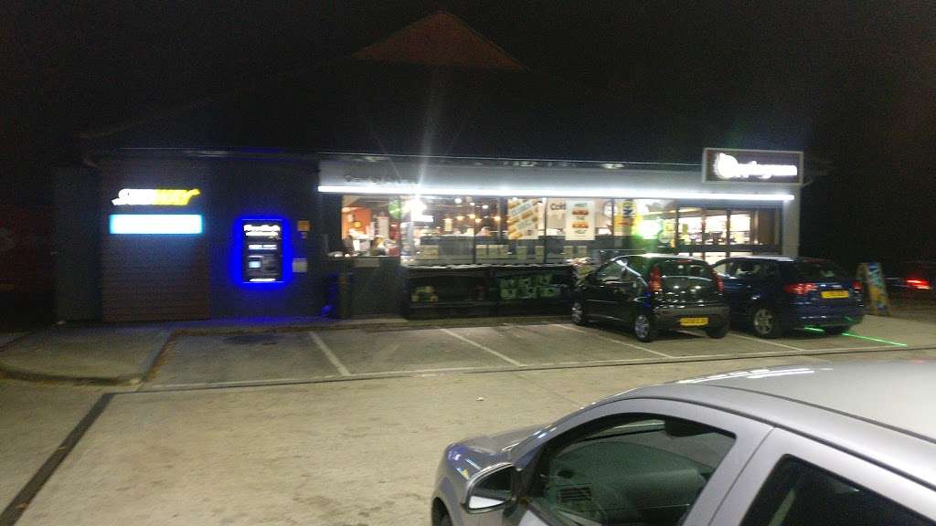 Apple Green Service Station | Crawley Ave, Crawley RH10 8BA, UK | Phone: 01293 614956