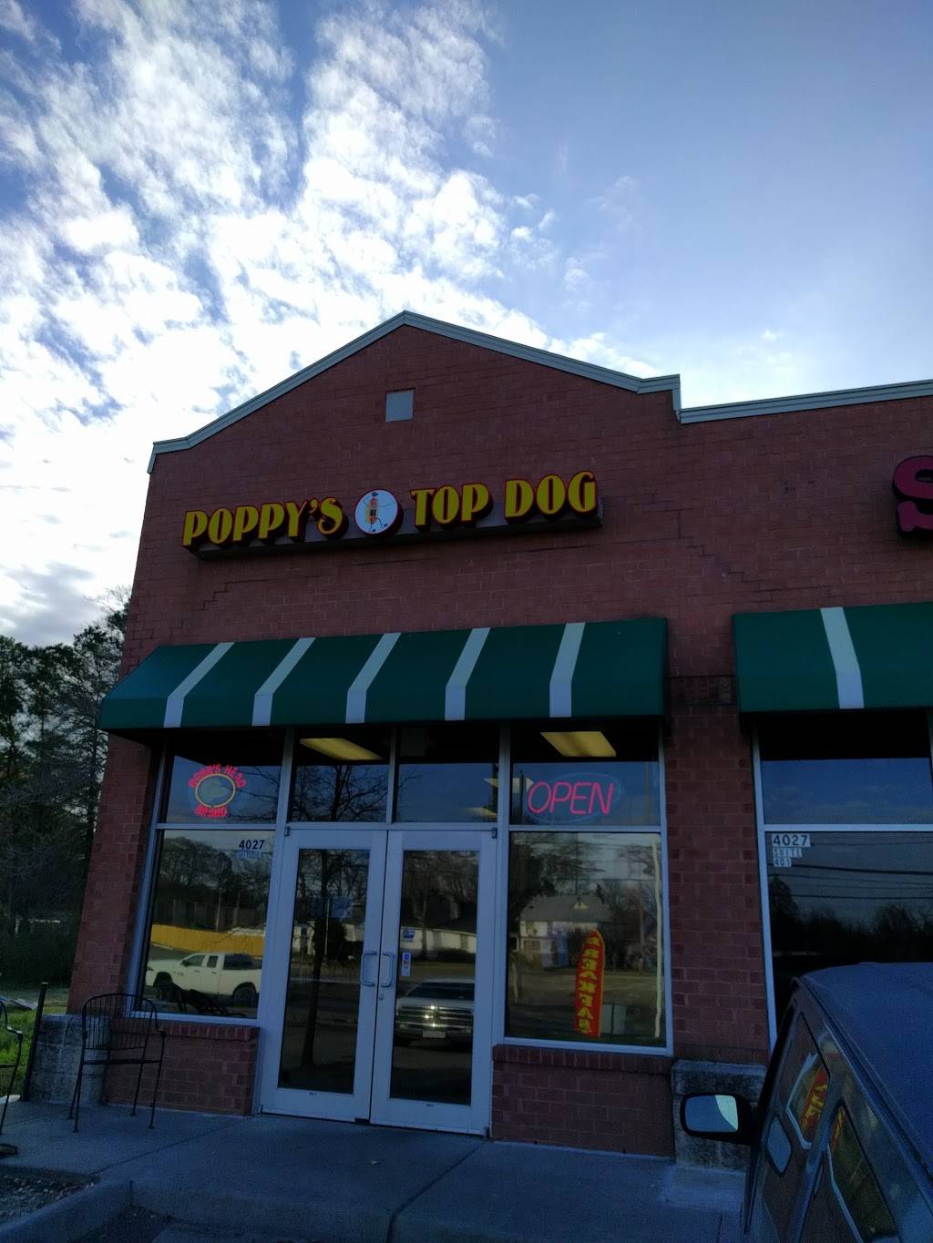 Poppys Top Dog | 4027 Bainbridge Blvd #501, Chesapeake, VA 23324, USA | Phone: (757) 545-1995