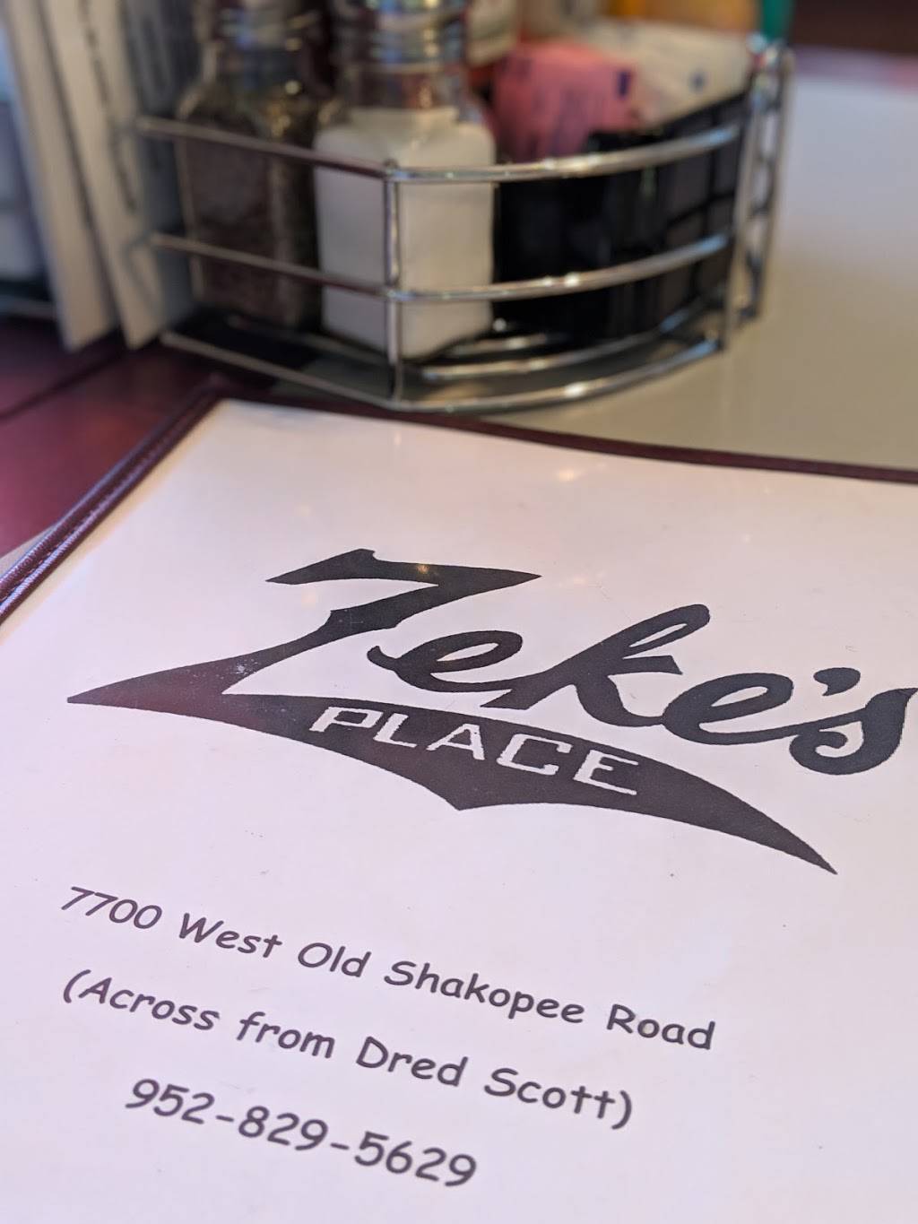 Zekes Place | 7700 W Old Shakopee Rd UNIT 115, Bloomington, MN 55438 | Phone: (952) 829-5629