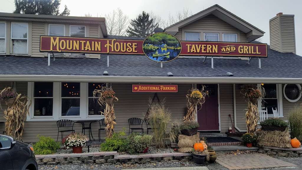 Mountain House Tavern and Grill | 19 US-206, Branchville, NJ 07826, USA | Phone: (973) 250-3300