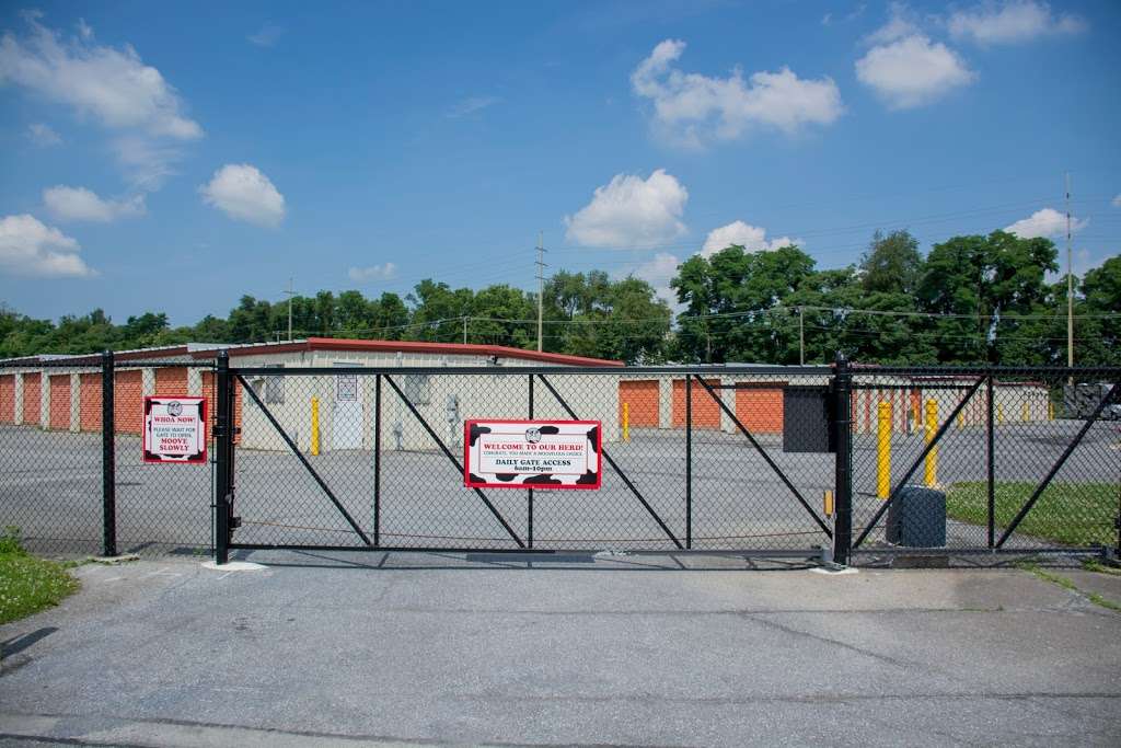 Moove In Self Storage - Prestige Lane | 22 Prestige Ln, Lancaster, PA 17603, USA | Phone: (717) 396-9900