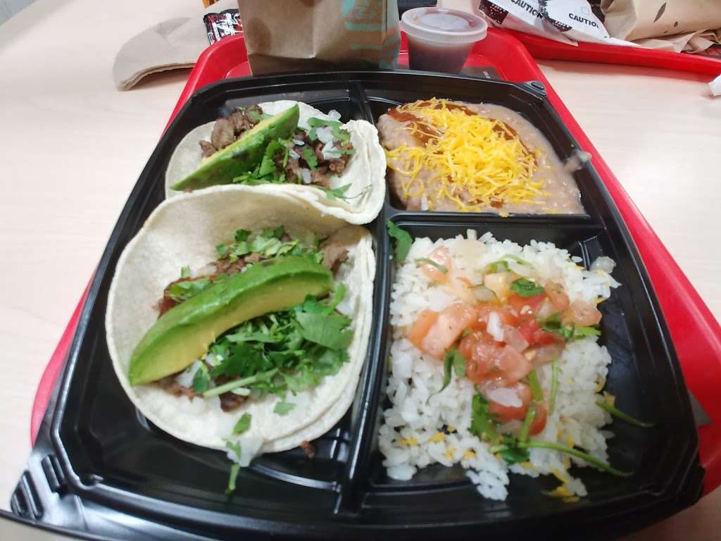 Del Taco | 2330 S Harbor Blvd, Anaheim, CA 92802, USA | Phone: (714) 971-5239