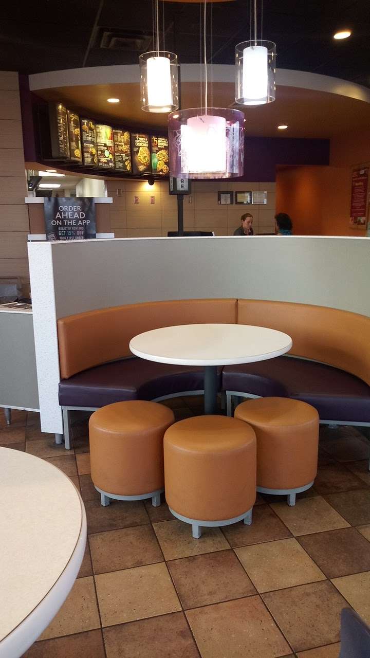 Taco Bell | 1530 E Walnut St, Watseka, IL 60970, USA | Phone: (815) 432-0385