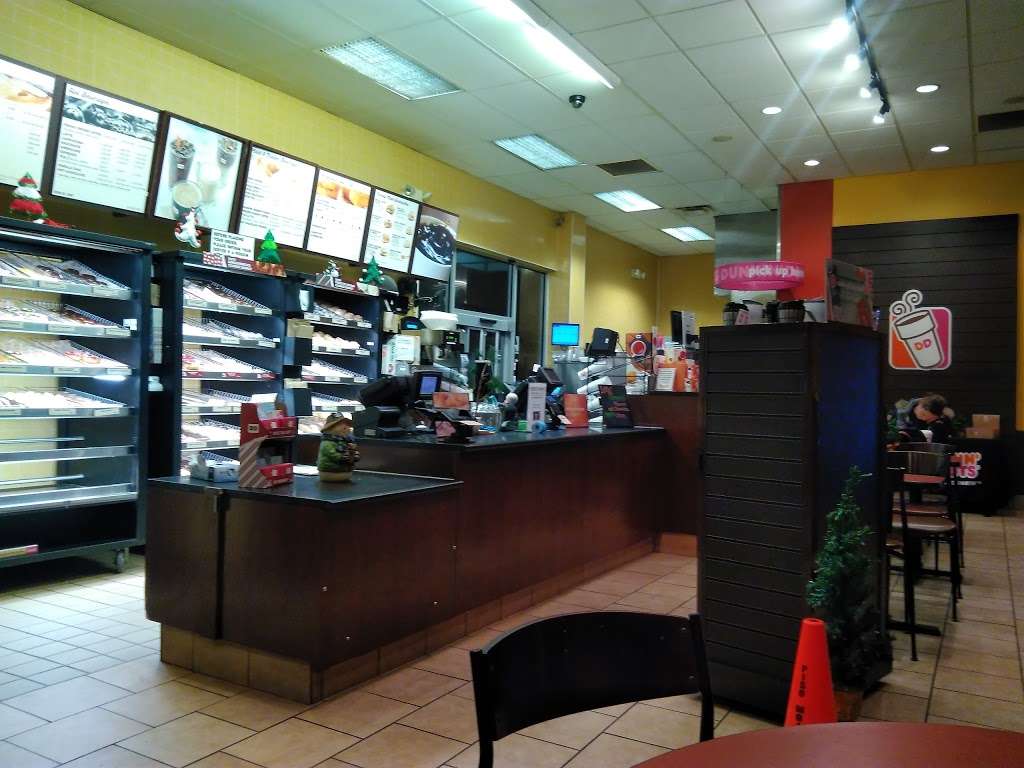 Dunkin | 3168 Memorial Hwy, Dallas, PA 18612 | Phone: (570) 674-9803