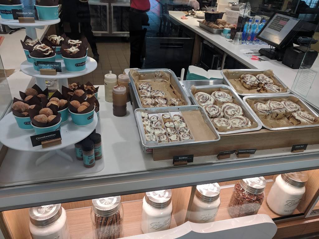 Cinnabon | 7100 Terminal Dr, Oklahoma City, OK 73159, USA | Phone: (888) 288-7655