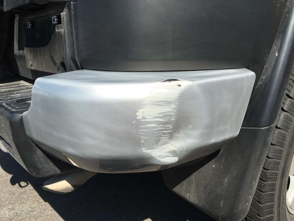 Desert Express Bumper Repair | 4012 S Rainbow Blvd, Las Vegas, NV 89103 | Phone: (702) 465-3187