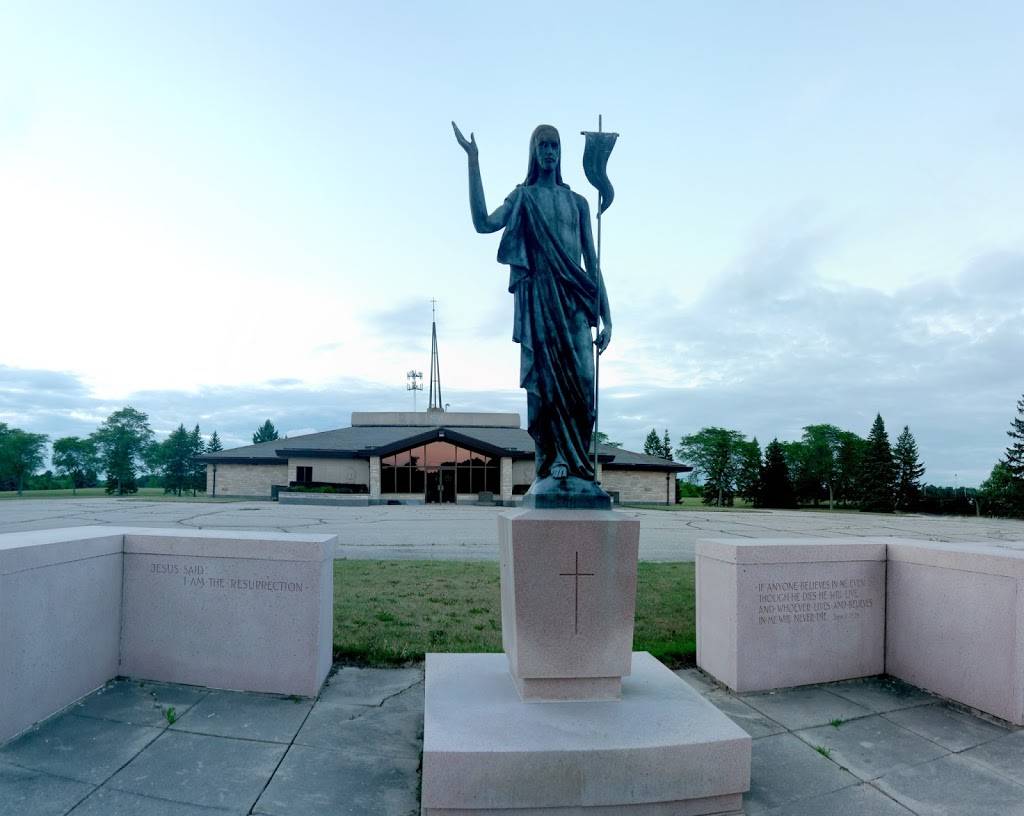 Resurrection Cemetery | 9400 W Donges Bay Rd, Mequon, WI 53092, USA | Phone: (262) 242-3850