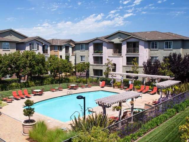 Sterling Village Apartment | 88 Valle Vista Ave, Vallejo, CA 94590, USA | Phone: (844) 867-4052