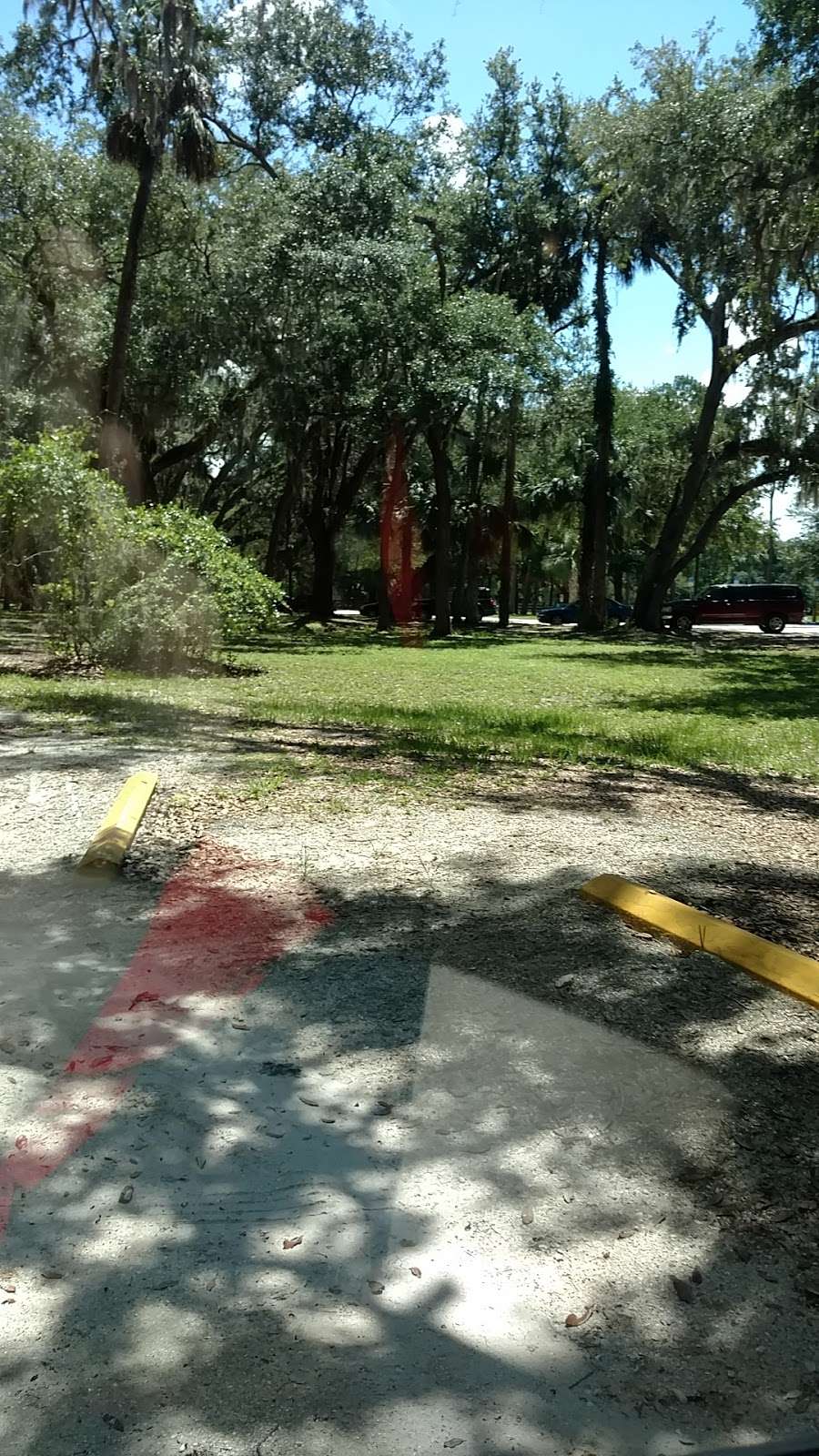 Gemini Springs Parking Lot | Unnamed Road, DeBary, FL 32713, USA