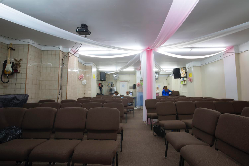 Church of God of Kingsbrigde | 212 W Kingsbridge Rd, The Bronx, NY 10463 | Phone: (347) 346-4910