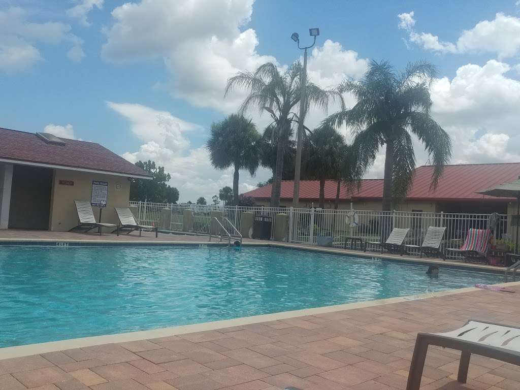 Orlando RV Resort | 2110 Thousand Trails Blvd, Clermont, FL 34714, USA | Phone: (352) 394-5531