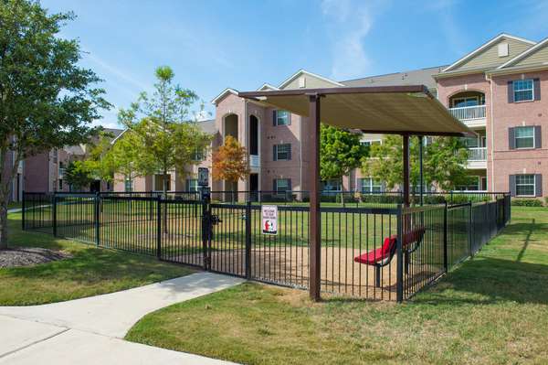 Montage at Cinco Ranch Apartments | 24333 Cinco Terrace Dr, Katy, TX 77494, USA | Phone: (281) 394-5511