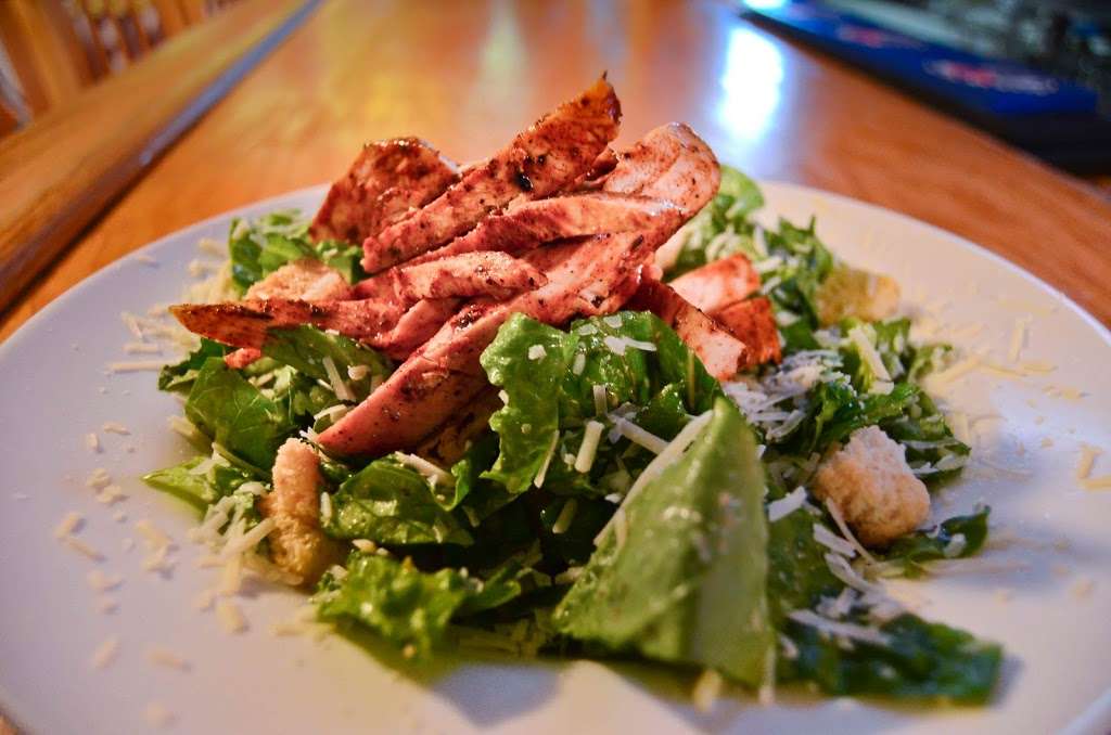 Garys Dewey Beach Grill / 38-75 Brewing | 2000 Coastal Hwy, Dewey Beach, DE 19971, USA | Phone: (302) 227-8519