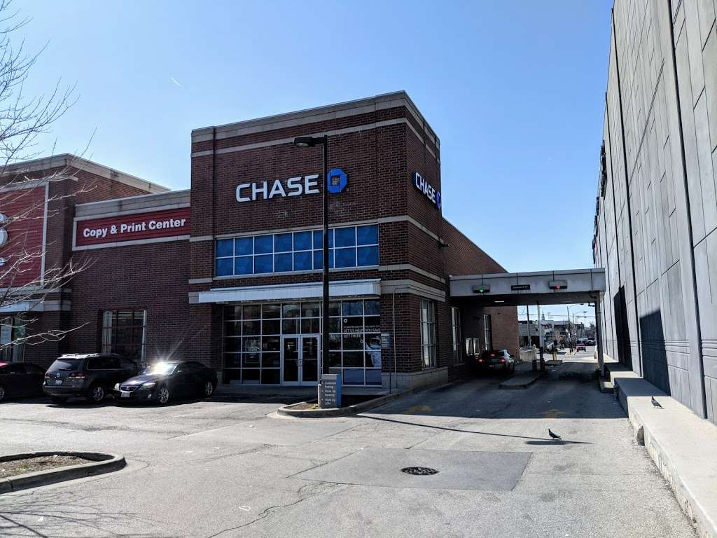 Chase Bank | 1130 S Canal St, Chicago, IL 60607, USA | Phone: (312) 922-3423