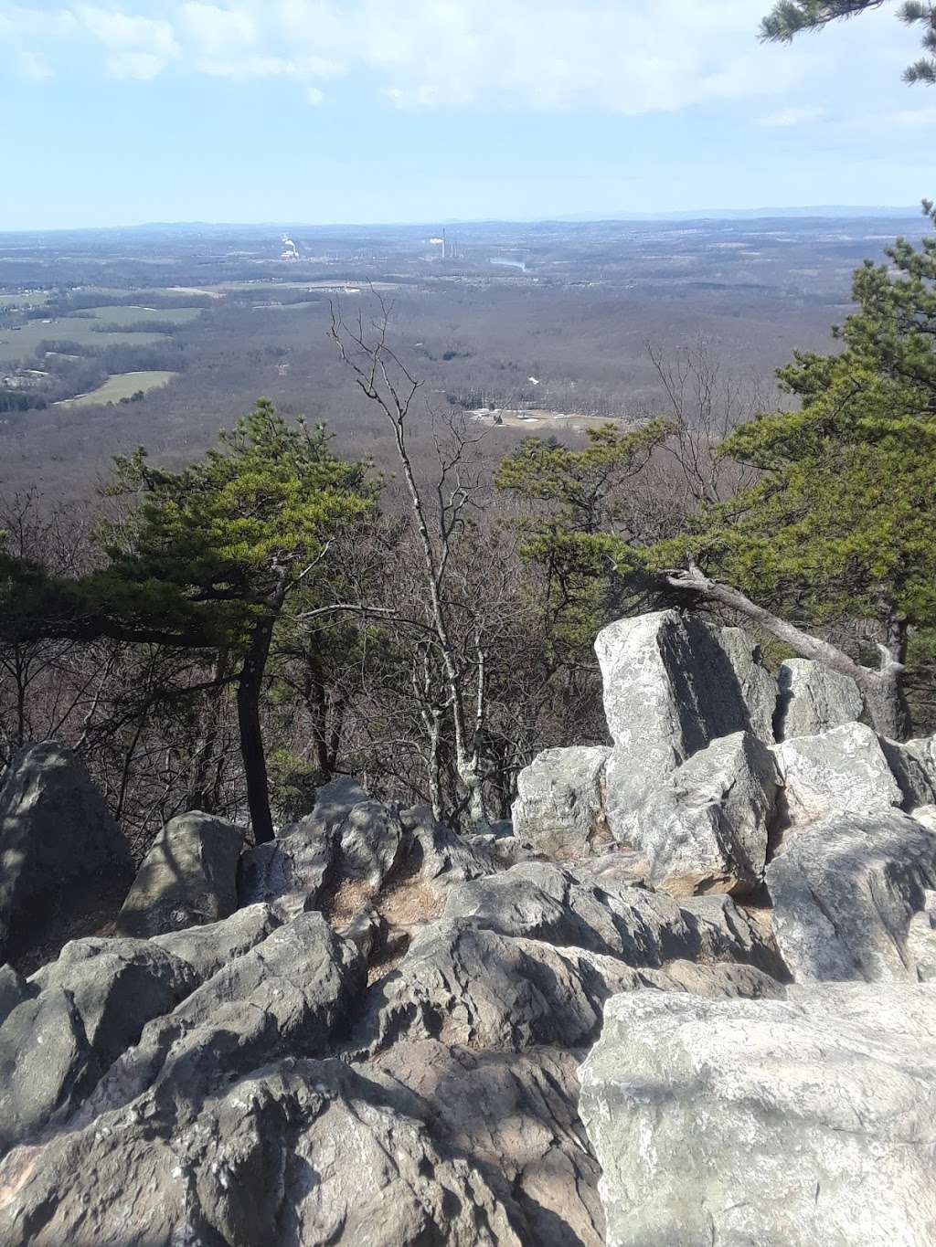 Sugarloaf Mountain Peak | Urbana, MD 20842, USA | Phone: (301) 874-2024