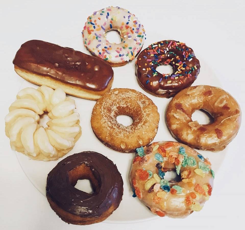 Papa Moose’s Donuts | 165 Superior St, Rossford, OH 43460 | Phone: (419) 725-4433