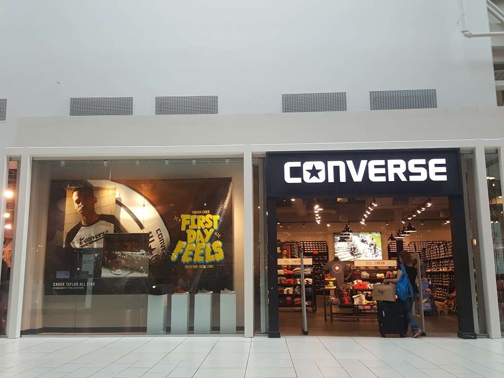 Converse Factory Store | 537 Monmouth Rd Suite 148, Jackson, NJ 08527, USA | Phone: (732) 833-1353