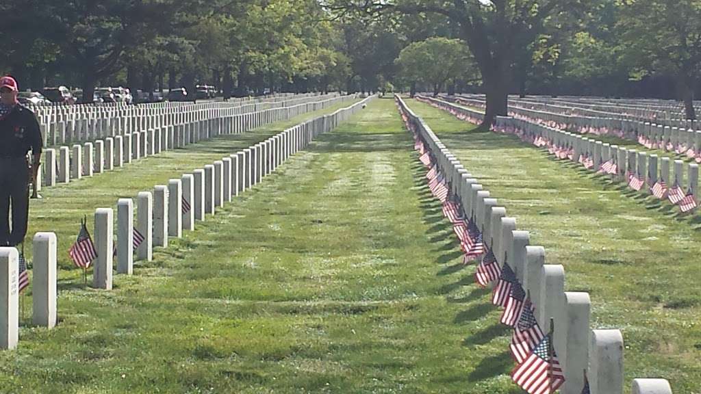 Long Island National Cemetery | 2040 Wellwood Ave, Wyandanch, NY 11798 | Phone: (631) 454-4949