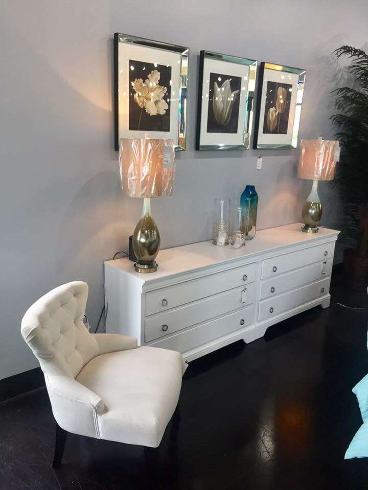 Posh Plum Furniture Consignment | 9851 Glades Rd, Boca Raton, FL 33434, USA | Phone: (561) 334-2966