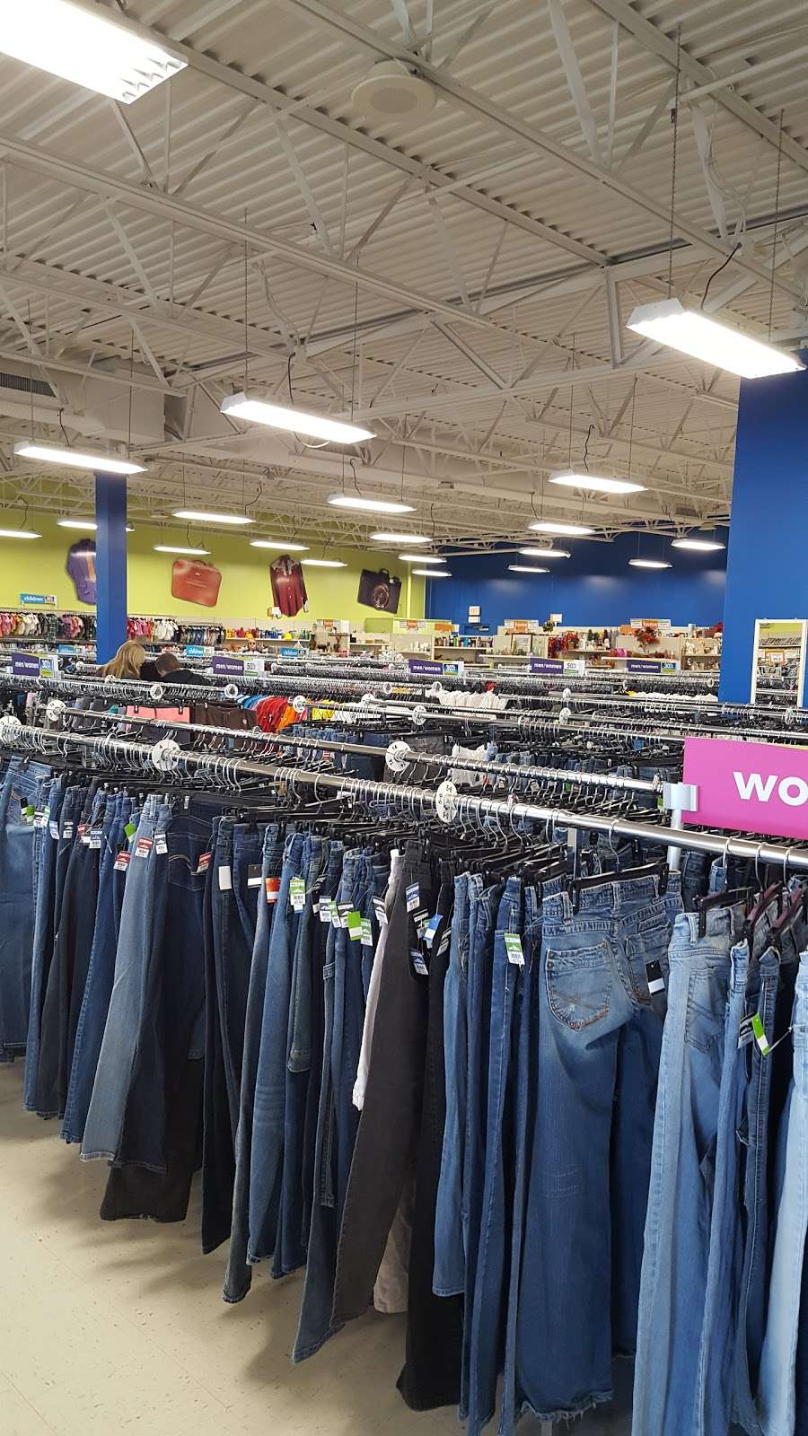 Goodwill Store | 10333 Prosperity Cir, Camby, IN 46113, USA | Phone: (317) 821-9035