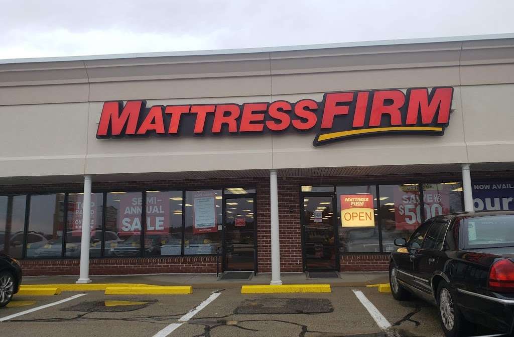 Mattress Firm Pembroke | 117 Old Church St, Pembroke, MA 02359, USA | Phone: (781) 826-2318