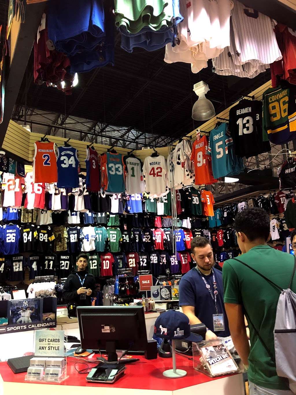 Sports Fan-Attic | 11401 NW 12th St, Miami, FL 33172, USA | Phone: (305) 591-1725