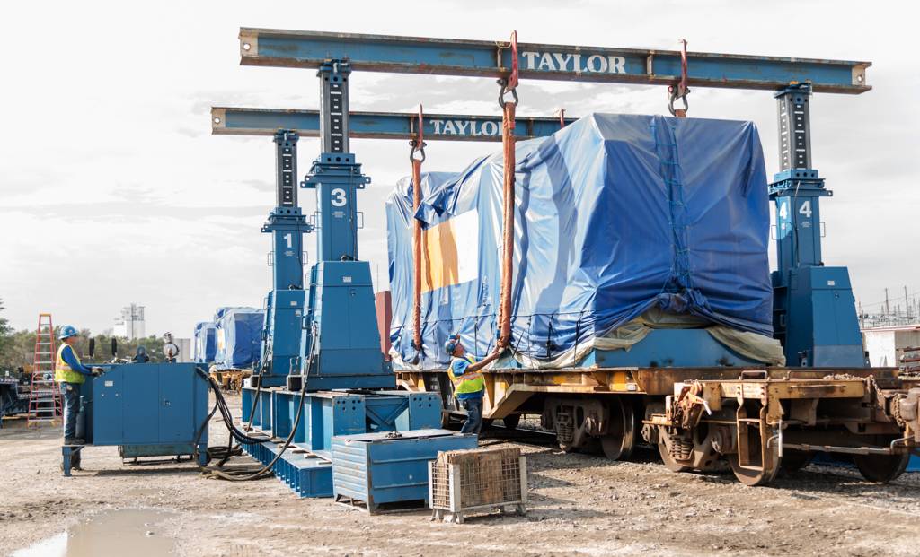 Taylor Crane & Rigging | 1919 N Garnett Rd, Tulsa, OK 74116, USA | Phone: (918) 439-4000