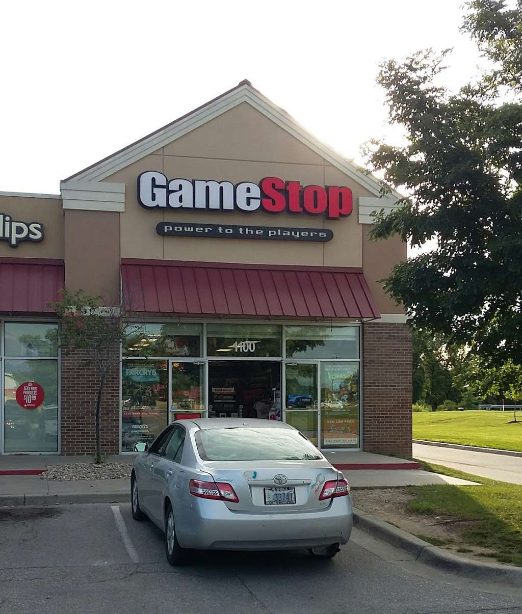 GameStop Prestige | 1100 Eisenhower Rd, Leavenworth, KS 66048, USA | Phone: (913) 727-1296