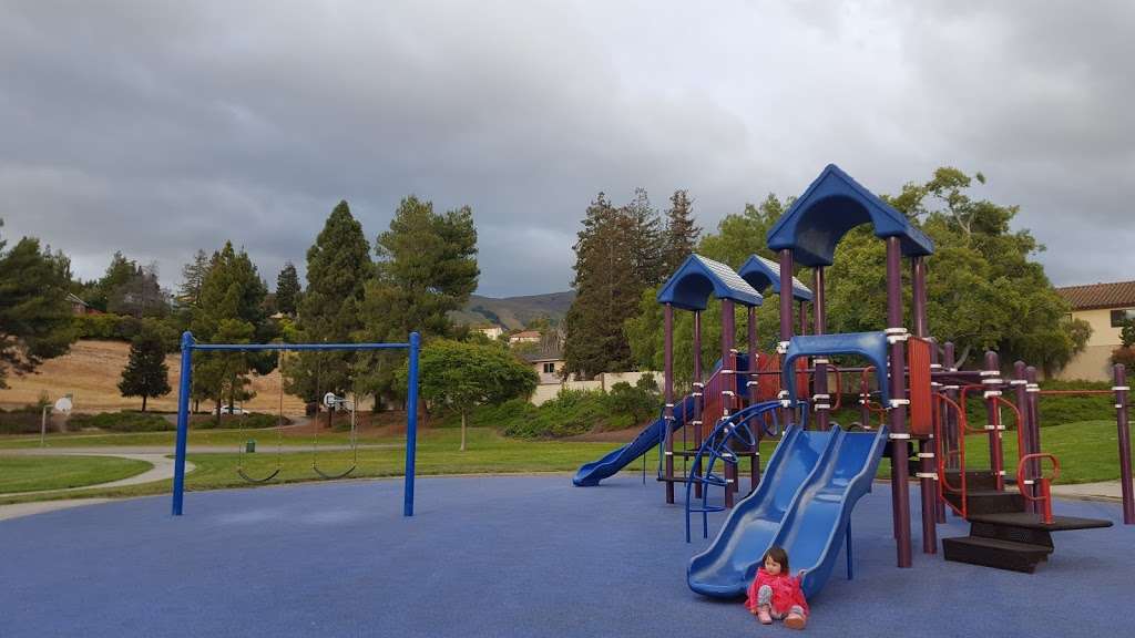 Arroyo Agua Caliente Park | Gardenia Way and Paseo Padre Pkwy, Fremont, CA 94539, USA | Phone: (510) 494-4300