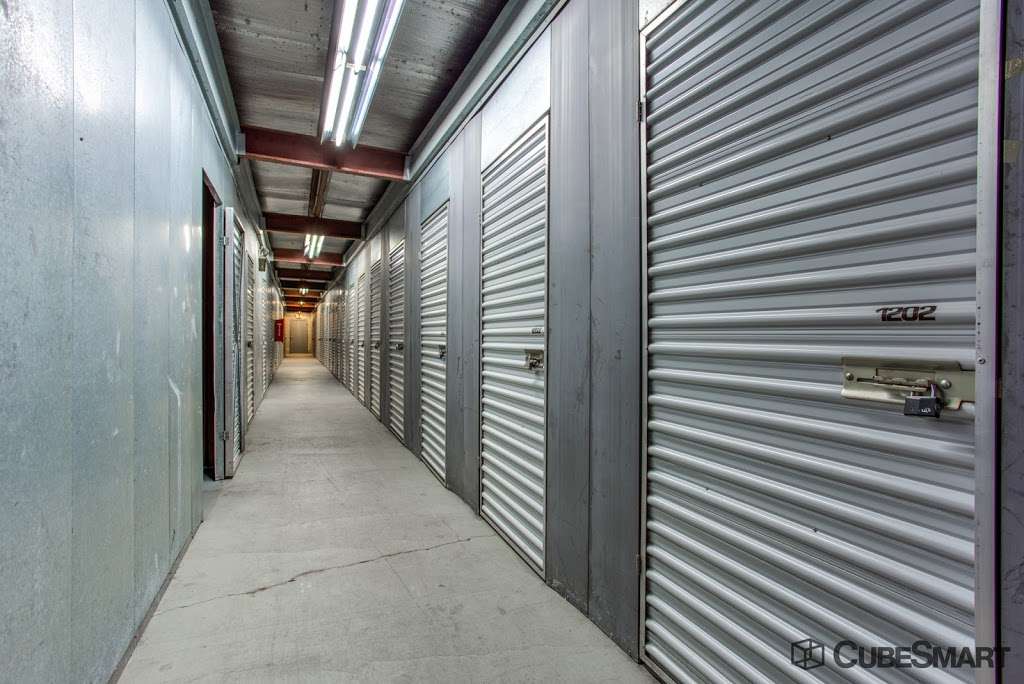 CubeSmart Self Storage | 16731 S Halsted St, Harvey, IL 60426, USA | Phone: (708) 339-3337