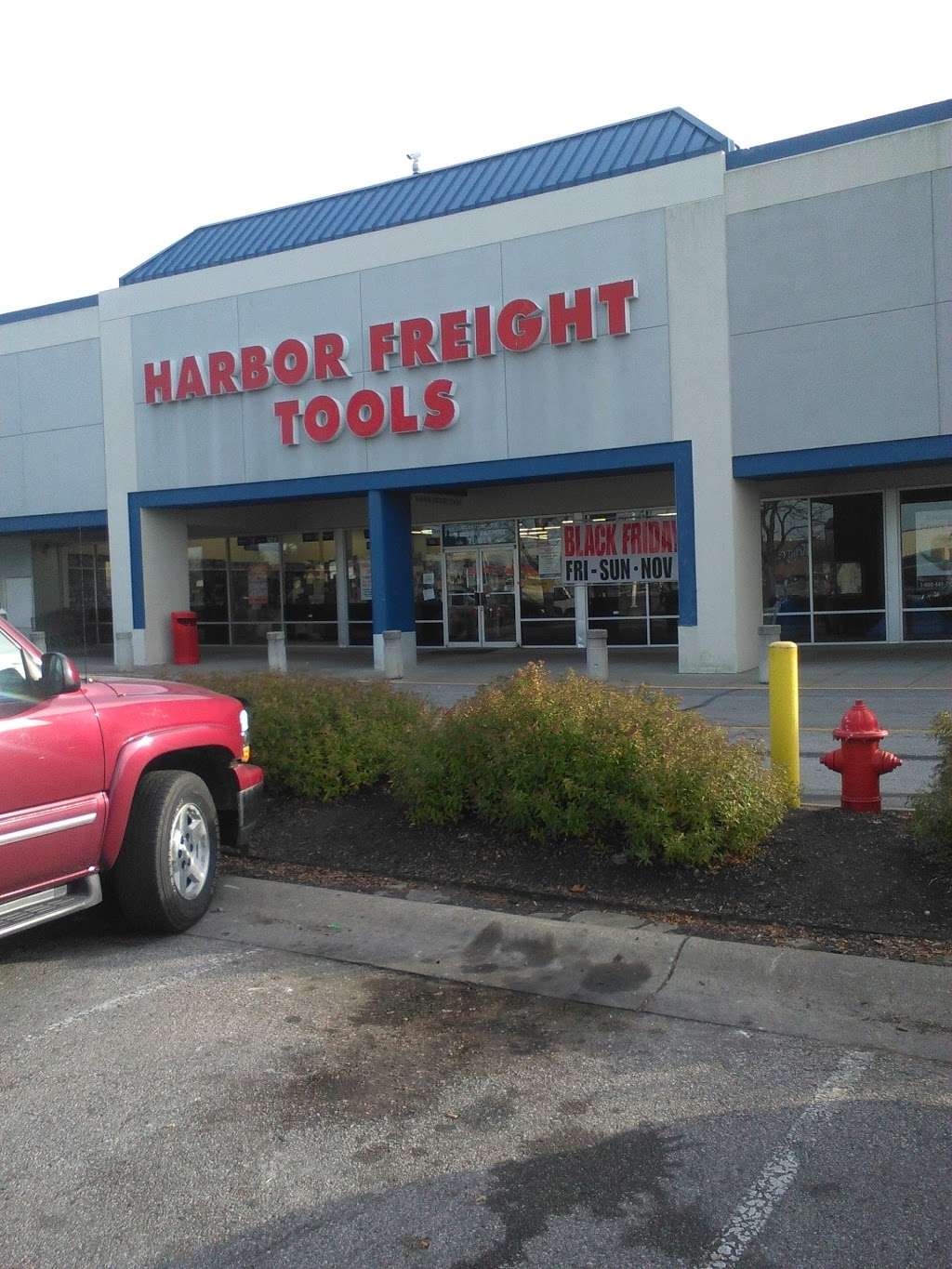 Harbor Freight Tools | 4200 S East St, Indianapolis, IN 46227, USA | Phone: (317) 788-7970