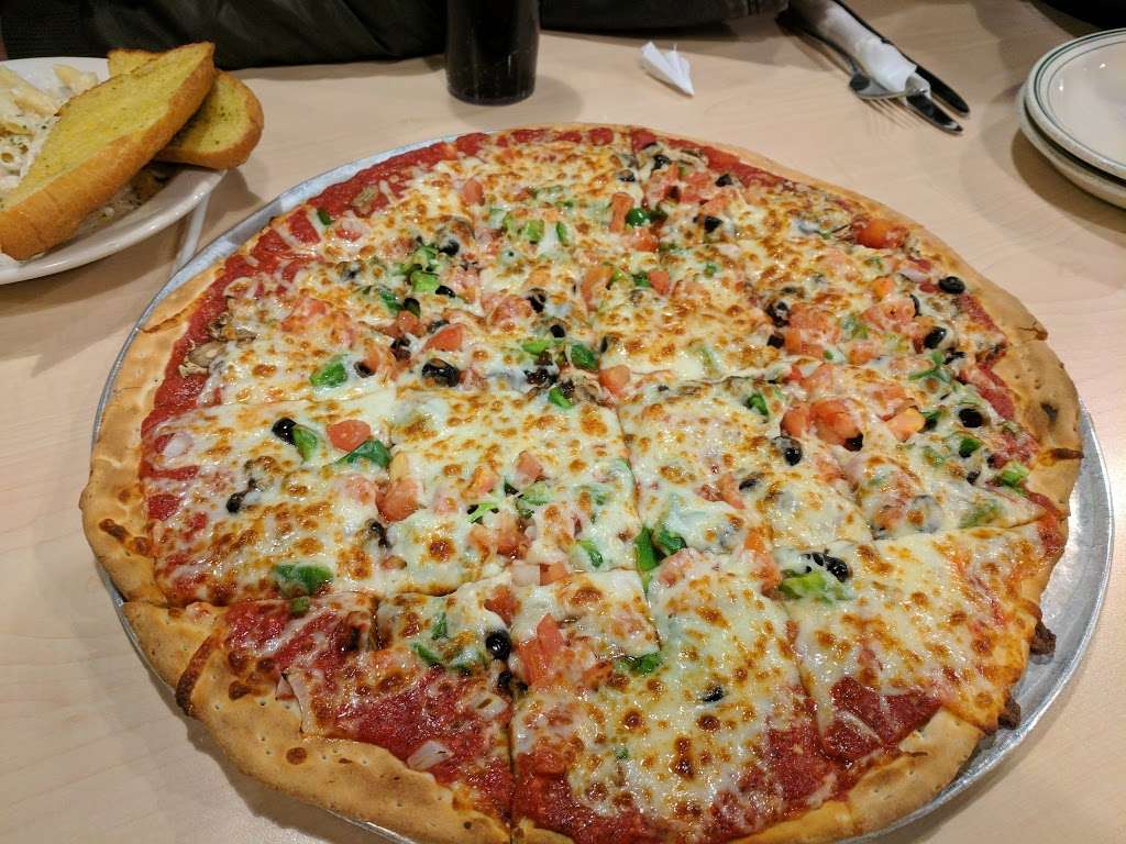 Nicolos Pizza | 1631 Pace St, Longmont, CO 80504, USA | Phone: (303) 651-2335