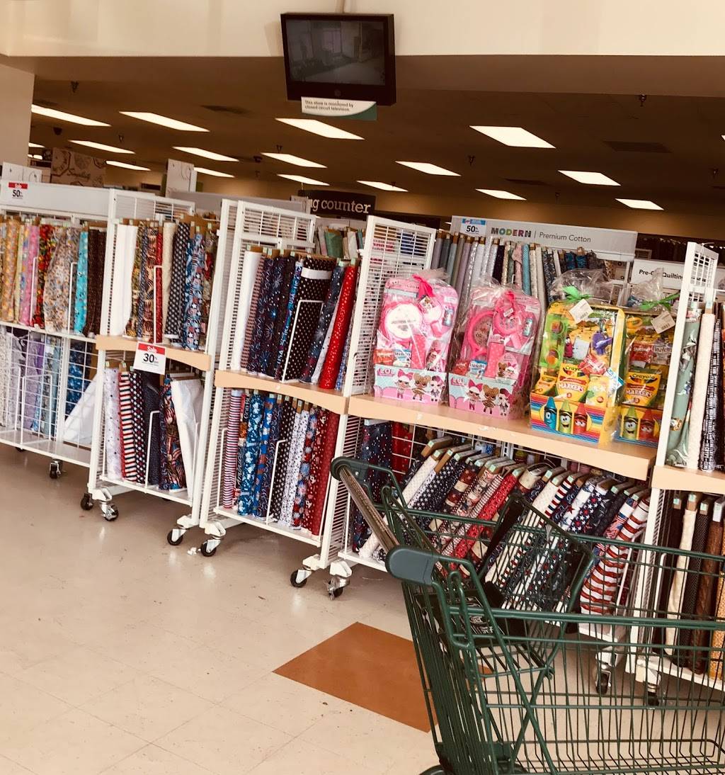 JOANN Fabrics and Crafts | 4600 Durham-Chapel Hill Blvd Ste 8, Durham, NC 27707, USA | Phone: (919) 401-8334