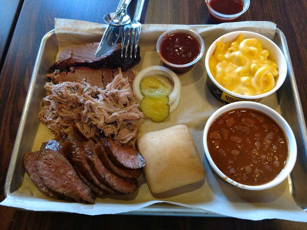 Dickeys Barbecue Pit | 2959 Jamacha Road Ste 2959-C, El Cajon, CA 92019, USA | Phone: (619) 303-9618