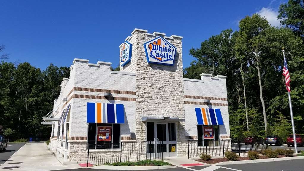 White Castle | 4053 US-1, Monmouth Junction, NJ 08852, USA | Phone: (732) 274-0010