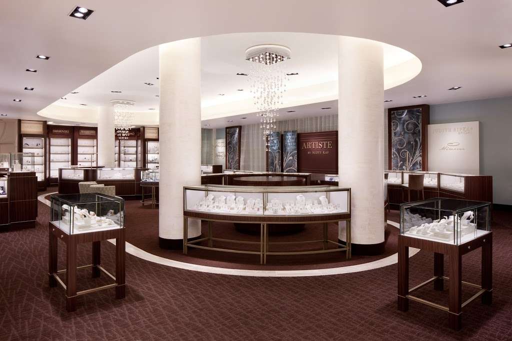 Helzberg Diamonds | 1233 W Rancho Vista Blvd, Palmdale, CA 93551, USA | Phone: (661) 274-9477