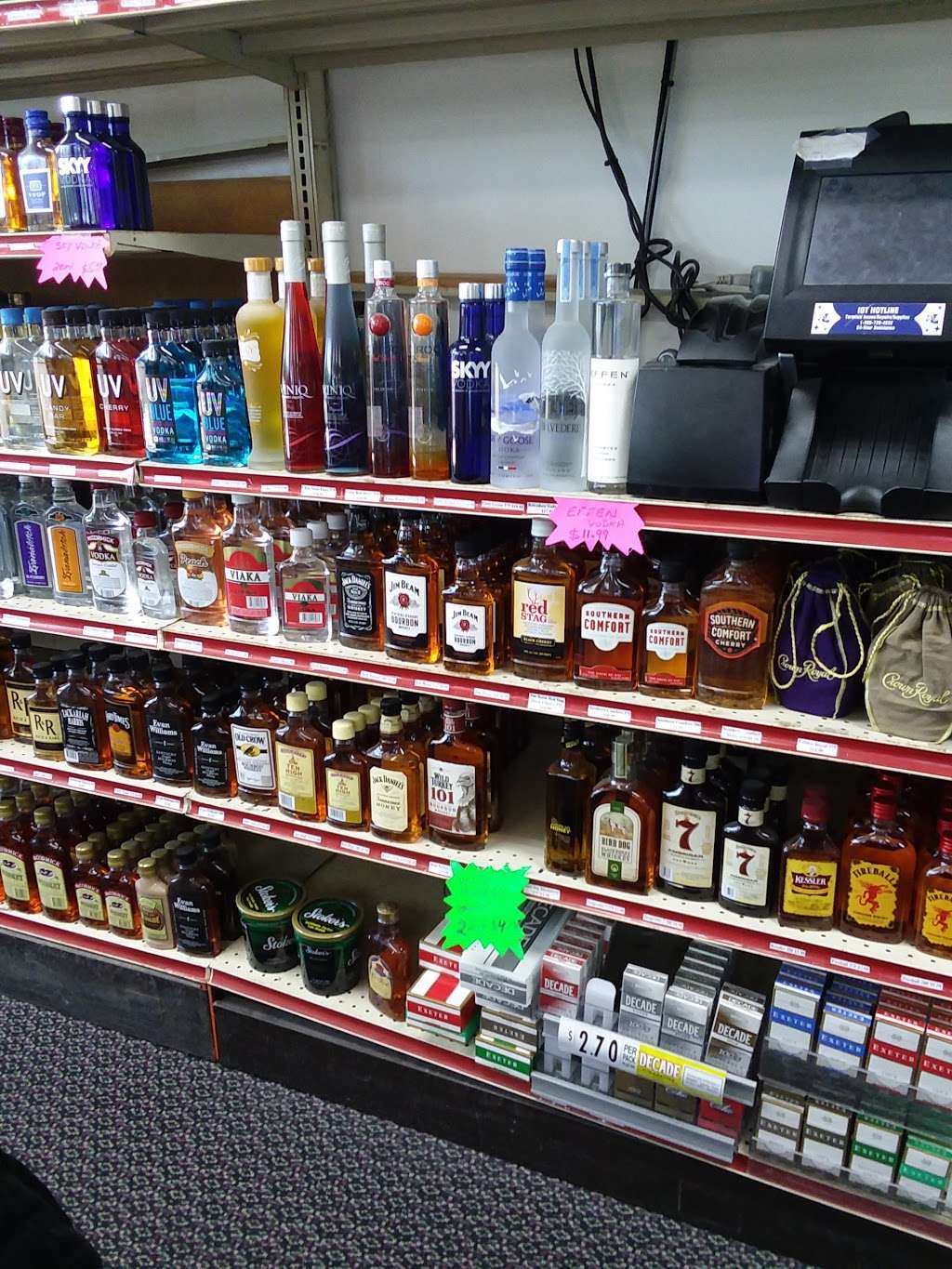 Bhartis Liquor | 500 US-40, Odessa, MO 64076, USA | Phone: (816) 633-9916