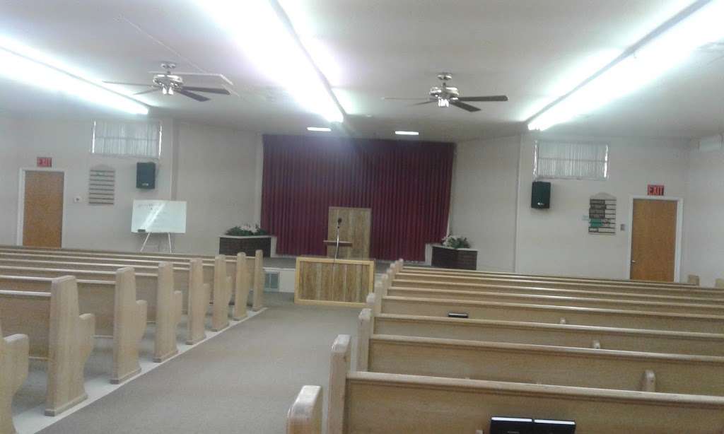 Iglesia De Crsto | 3845 W Sunland Ave, Phoenix, AZ 85041, USA | Phone: (623) 388-1651