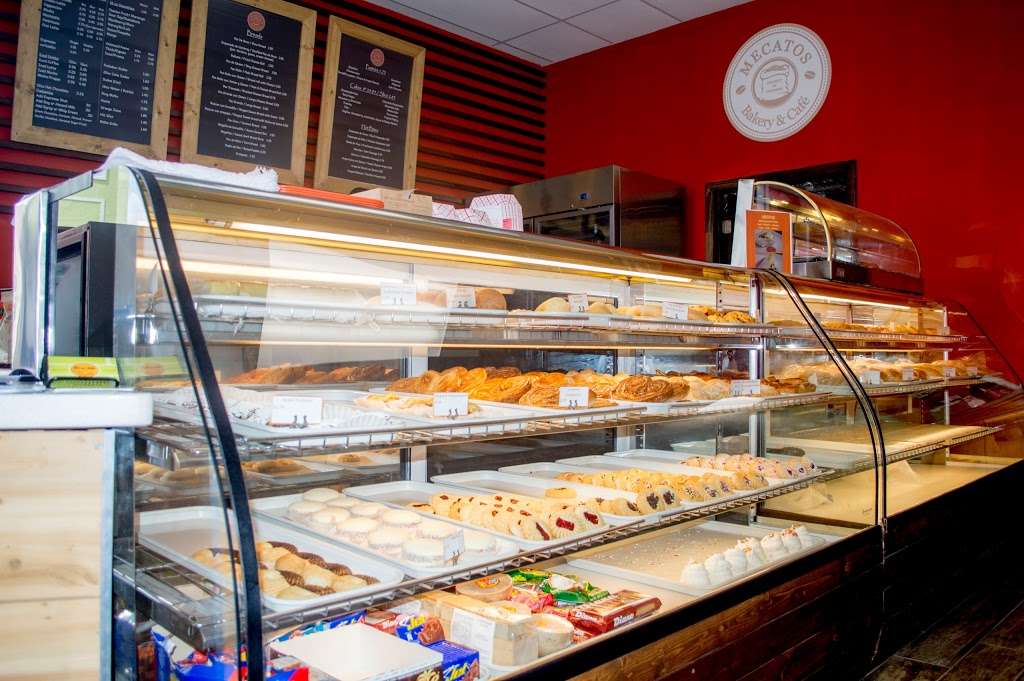 Mecatos Bakery & Café | 857 Woodbury Road Unit 105, Orlando, FL 32828, USA | Phone: (407) 601-3961
