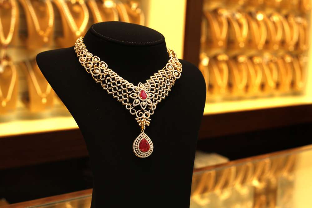 Joyalukkas Jewelry | 1665 Oak Tree Road, Edison, NJ 08820, USA | Phone: (732) 515-9902