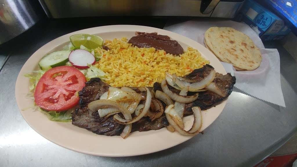 Taqueria La Fuente | 9927 Irvington Blvd, Houston, TX 77076, USA | Phone: (713) 884-8431