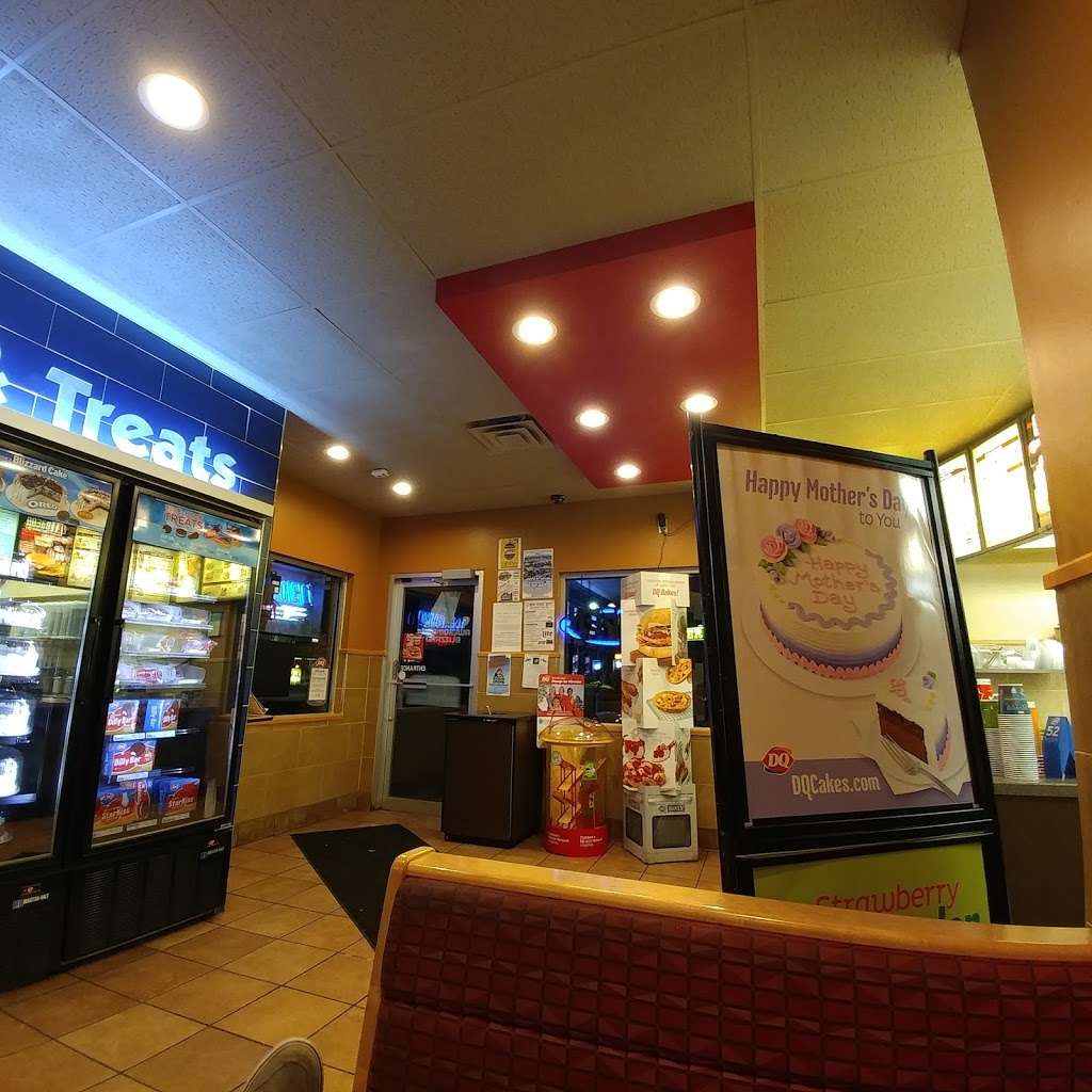 Dairy Queen Grill & Chill | 927 S Cogswell Dr, Silver Lake, WI 53170, USA | Phone: (262) 889-4811